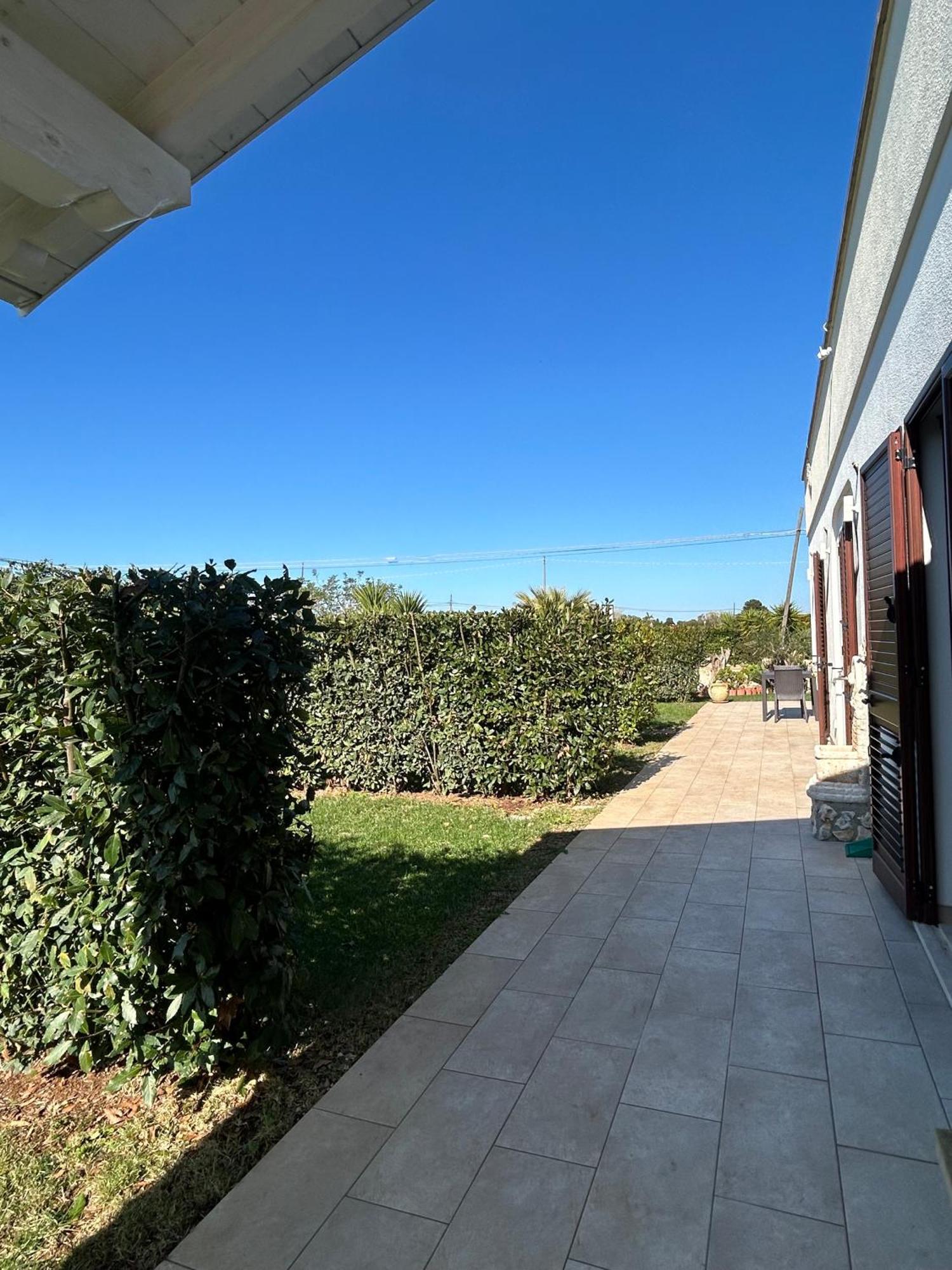 Paluna Otranto Exteriör bild