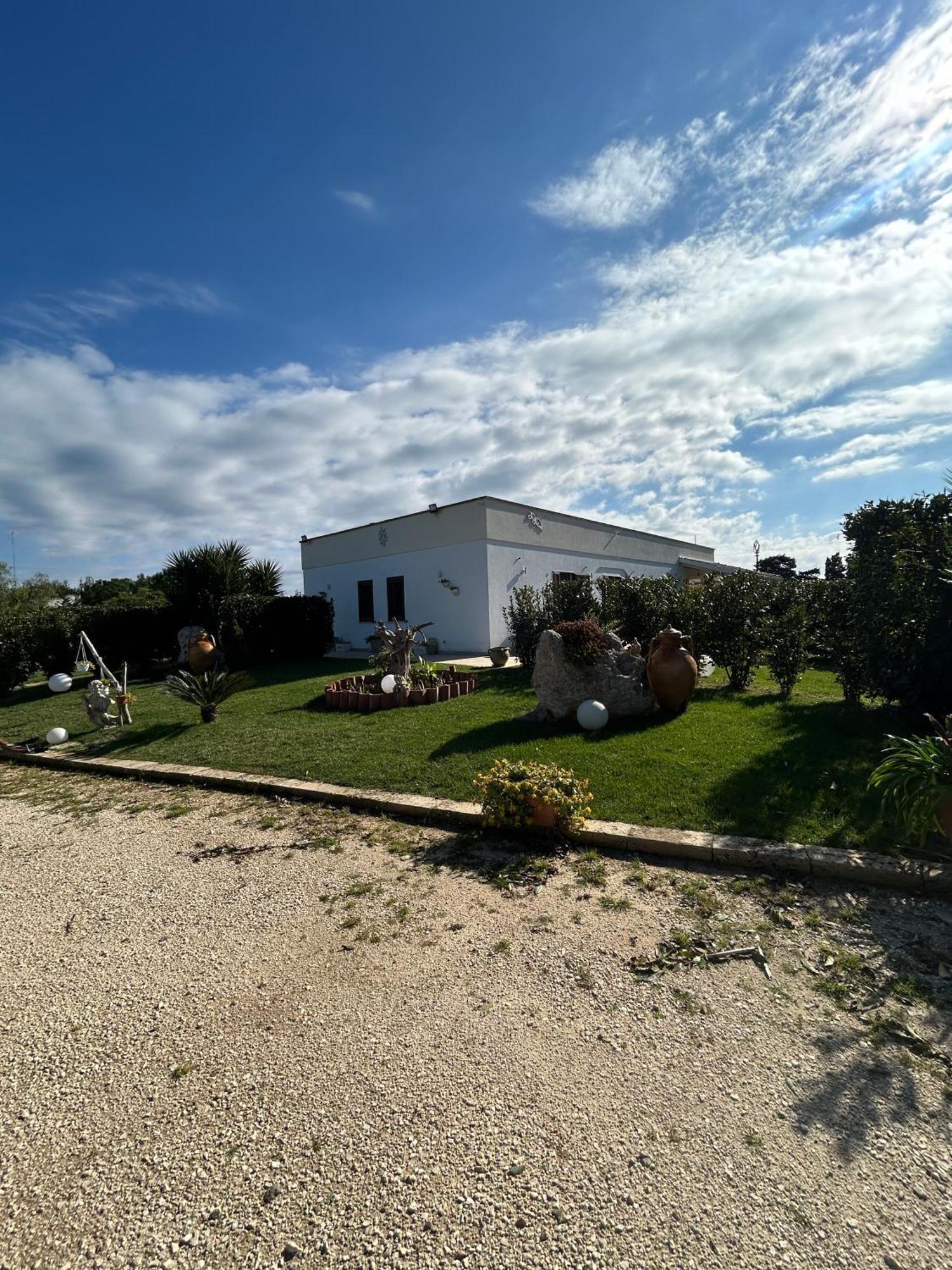 Paluna Otranto Exteriör bild